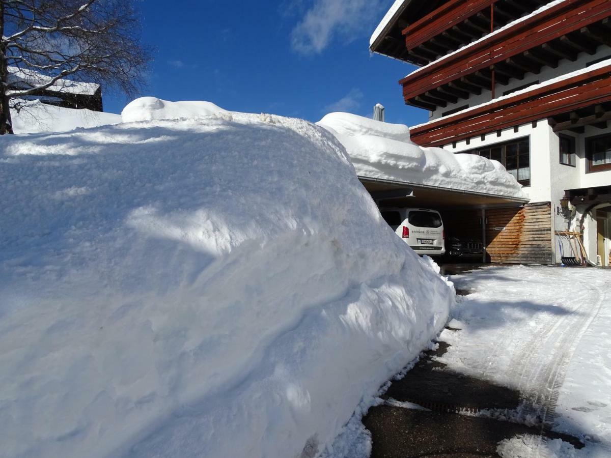 Der Berghof Aparthotel Hirschegg  Exterior foto