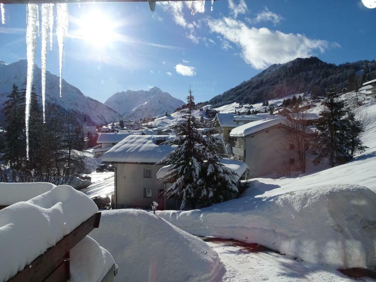 Der Berghof Aparthotel Hirschegg  Exterior foto